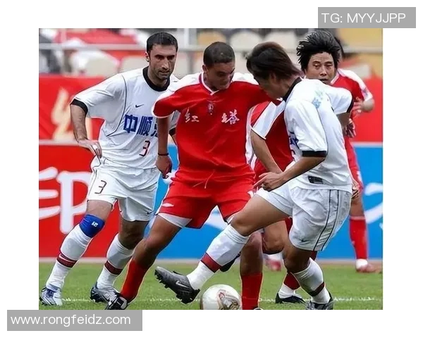 足球明星岁月流转夕阳下的传奇人生与温暖回忆